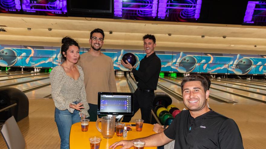 Team in front of lanes